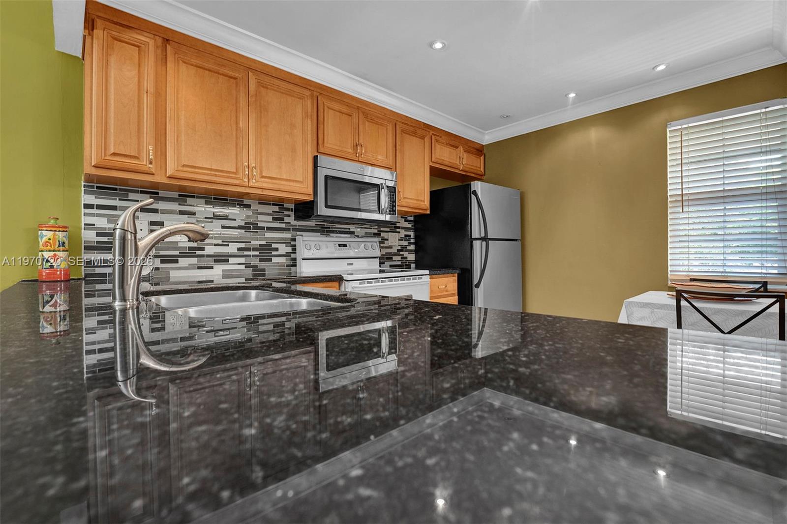 NO 38 PALM-AIRE COUNTRY C - Residential