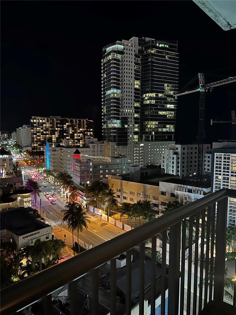 TOWER 1800 CONDO - Residential