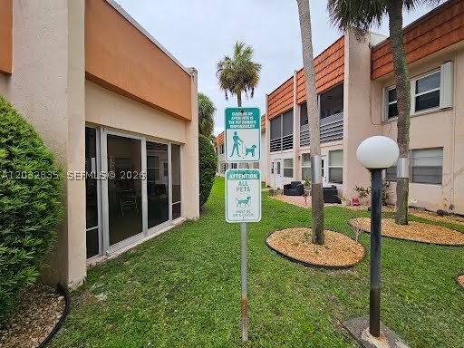 COUNTRYSIDE CONDO - Residential