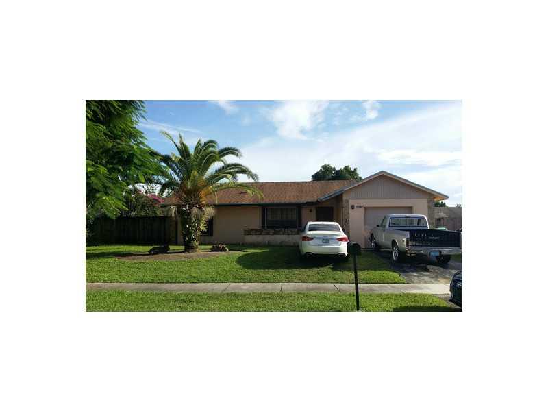 LAZARUS ON RICHMOND - Residential Lease