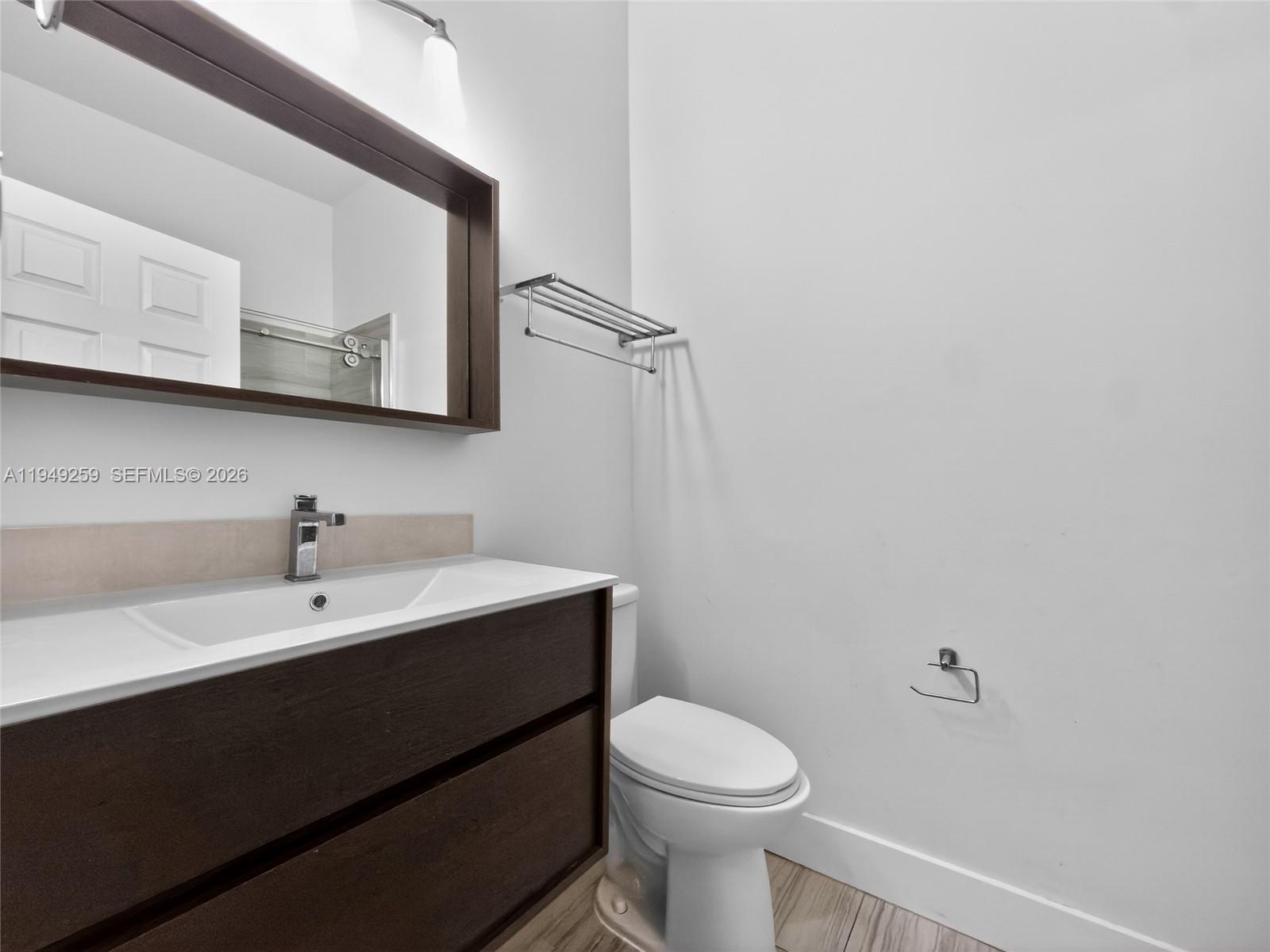 LAS TERRAZAS AT VIZCAYA C - Residential Lease