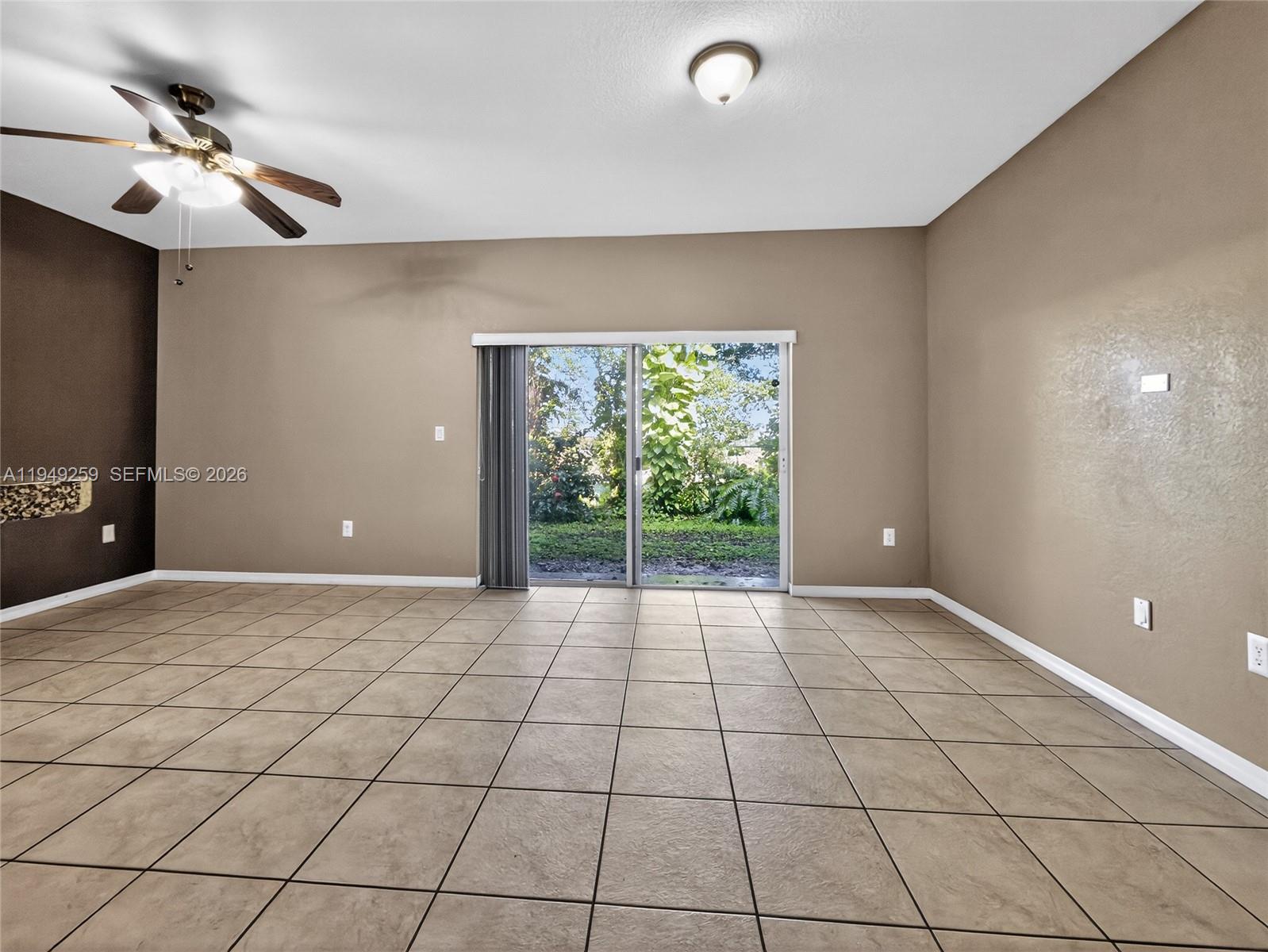 LAS TERRAZAS AT VIZCAYA C - Residential Lease