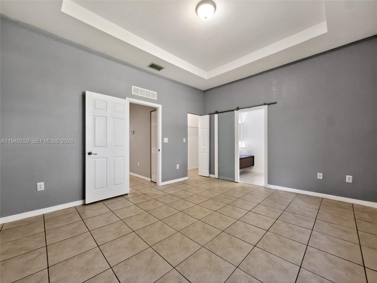 LAS TERRAZAS AT VIZCAYA C - Residential Lease