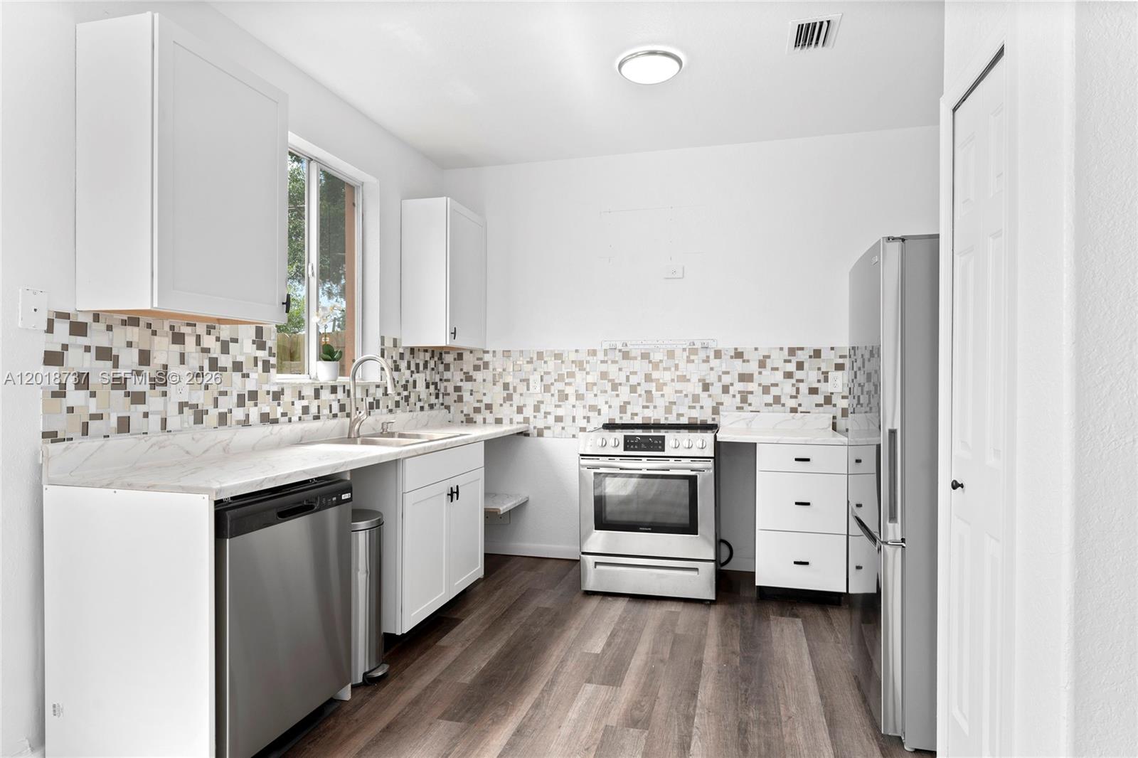 SHOMA TOWNHOMES AT KEYSCO - Residential