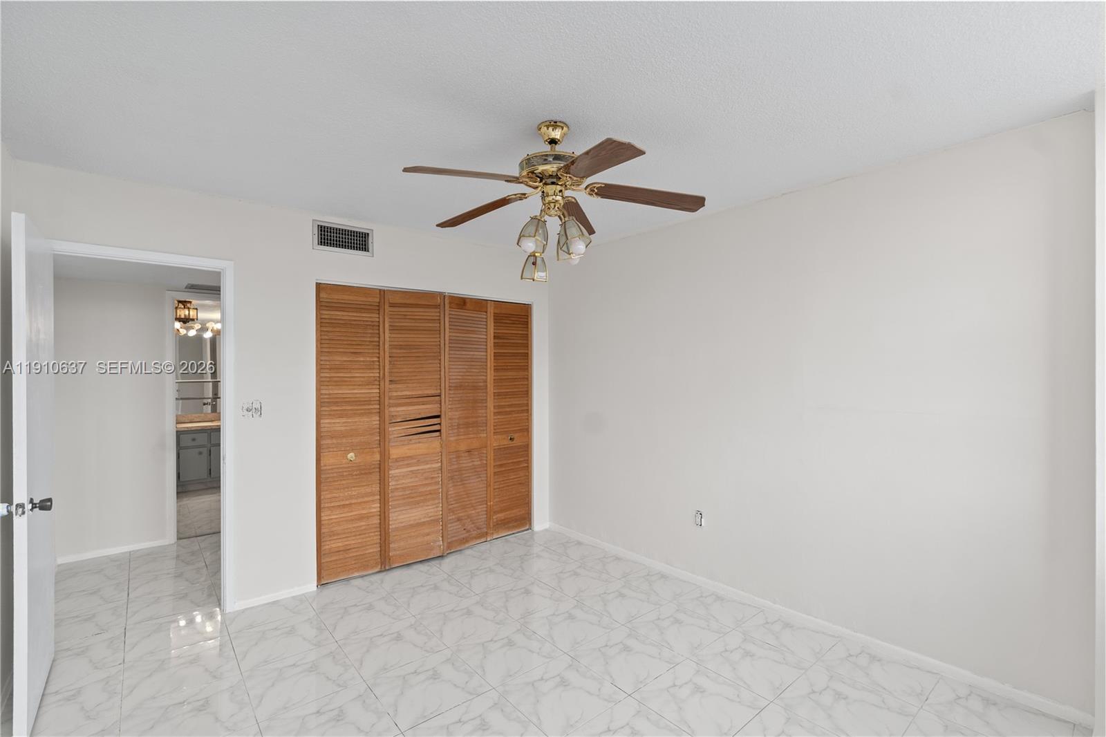BUCKLEY TOWERS CONDO - EA - Residential