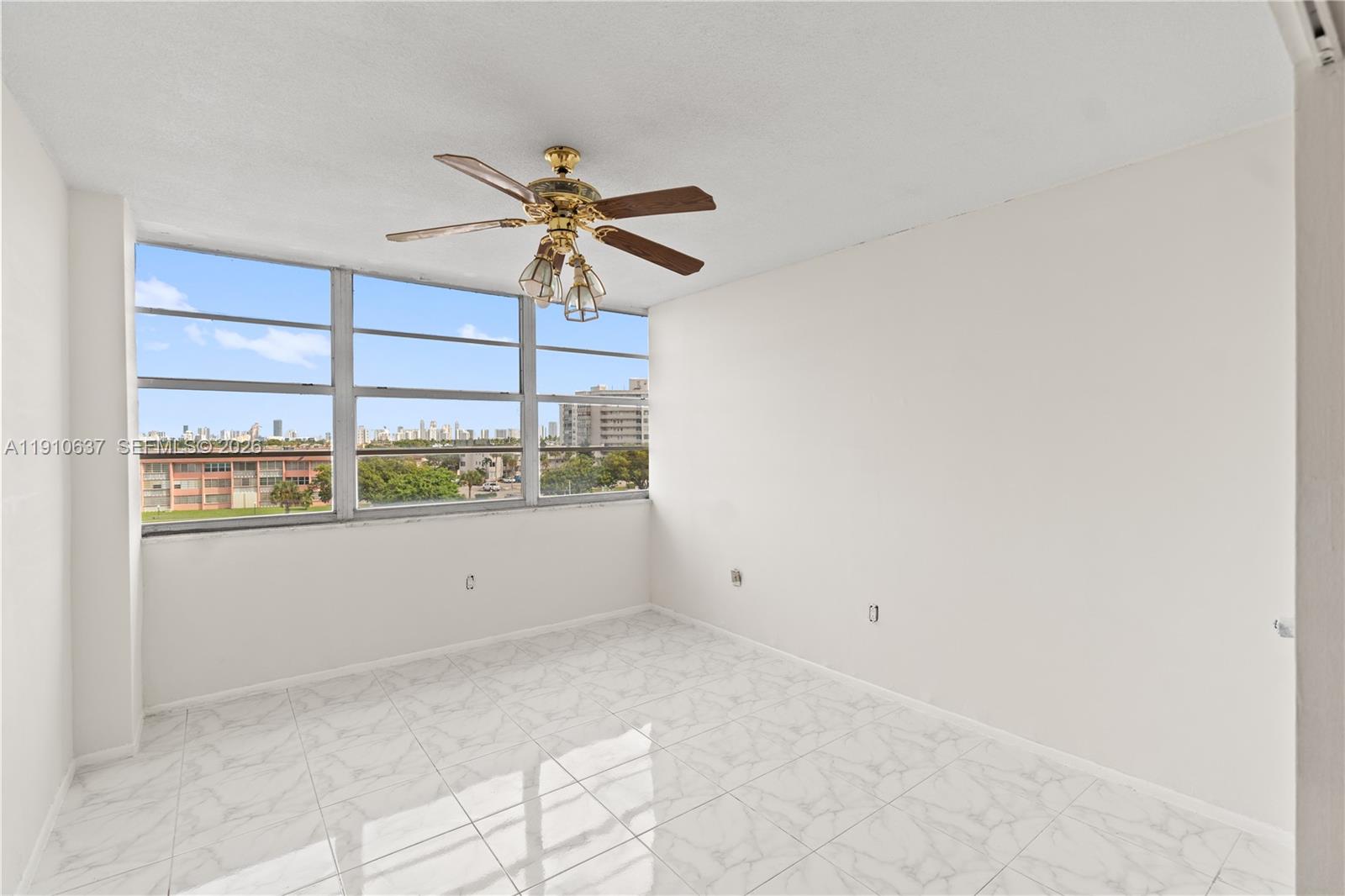 BUCKLEY TOWERS CONDO - EA - Residential