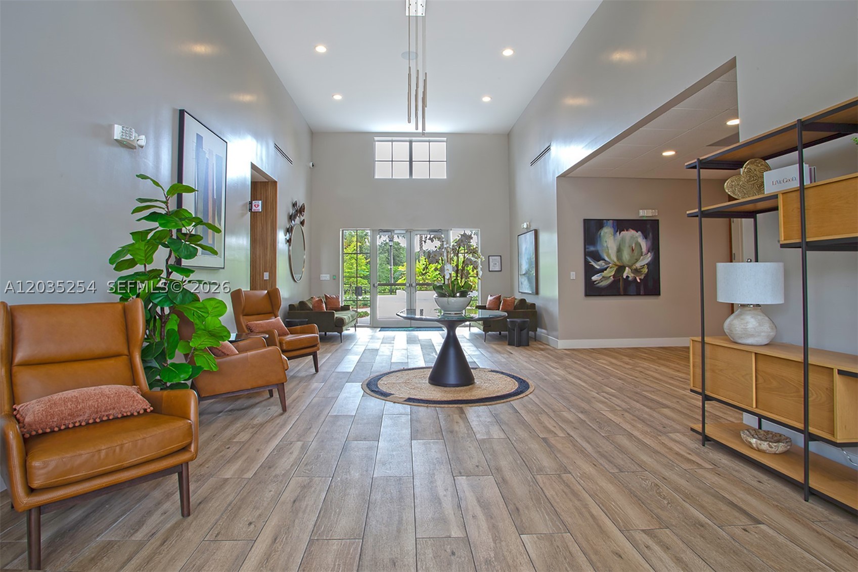 STEEPLECHASE - Residential