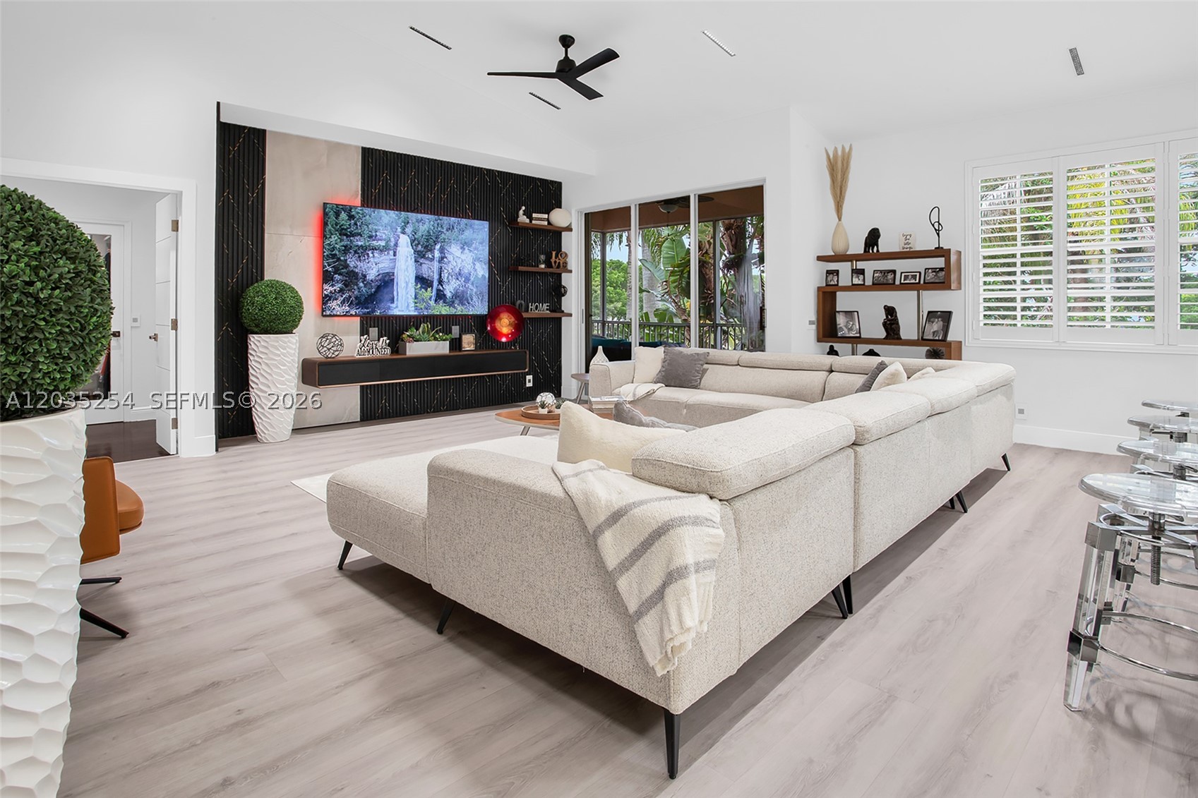 STEEPLECHASE - Residential