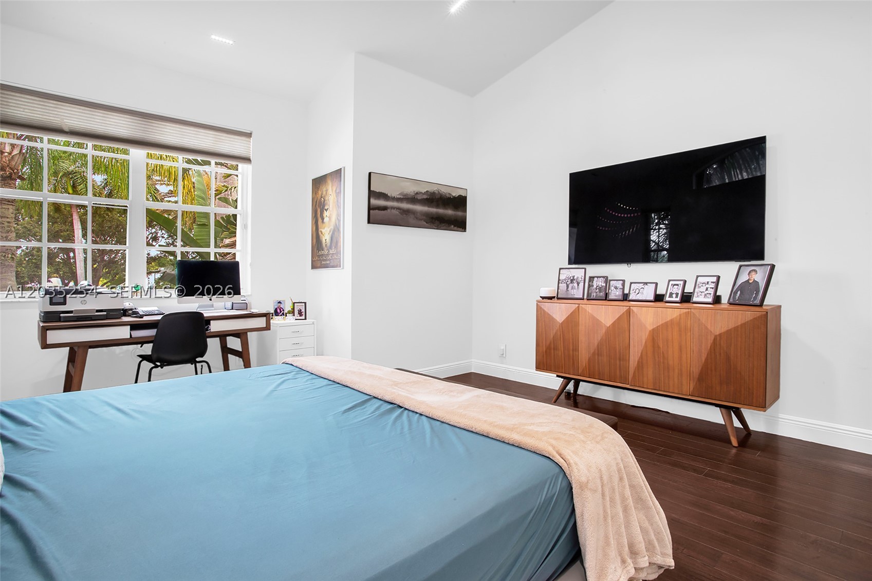 STEEPLECHASE - Residential