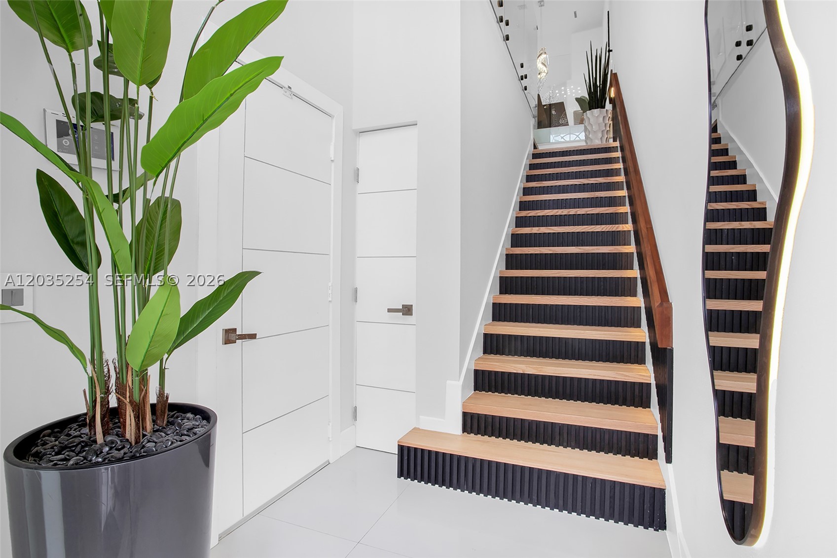 STEEPLECHASE - Residential
