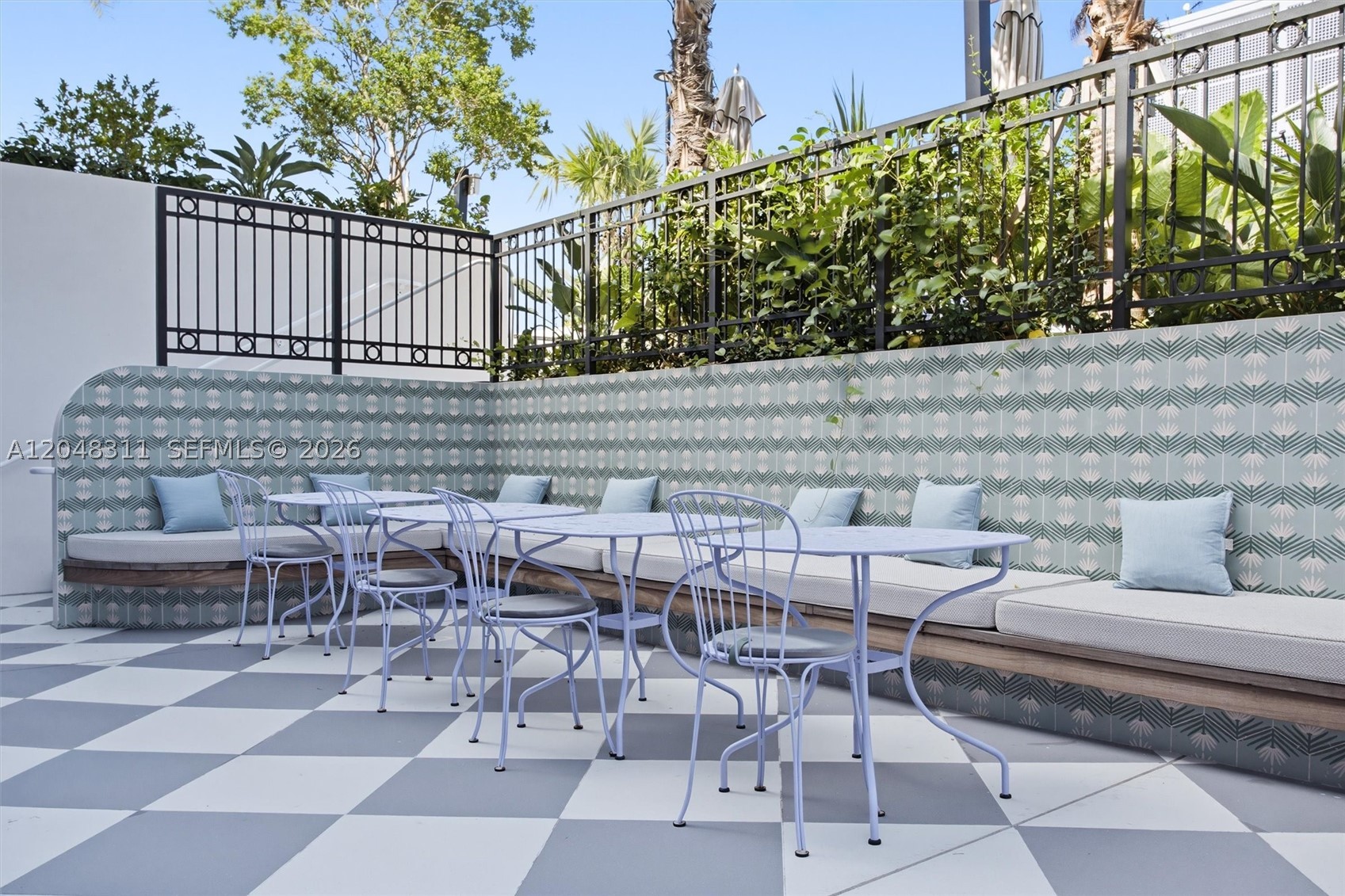 NOMAD RESIDENCES WYNWOOD - Residential Lease