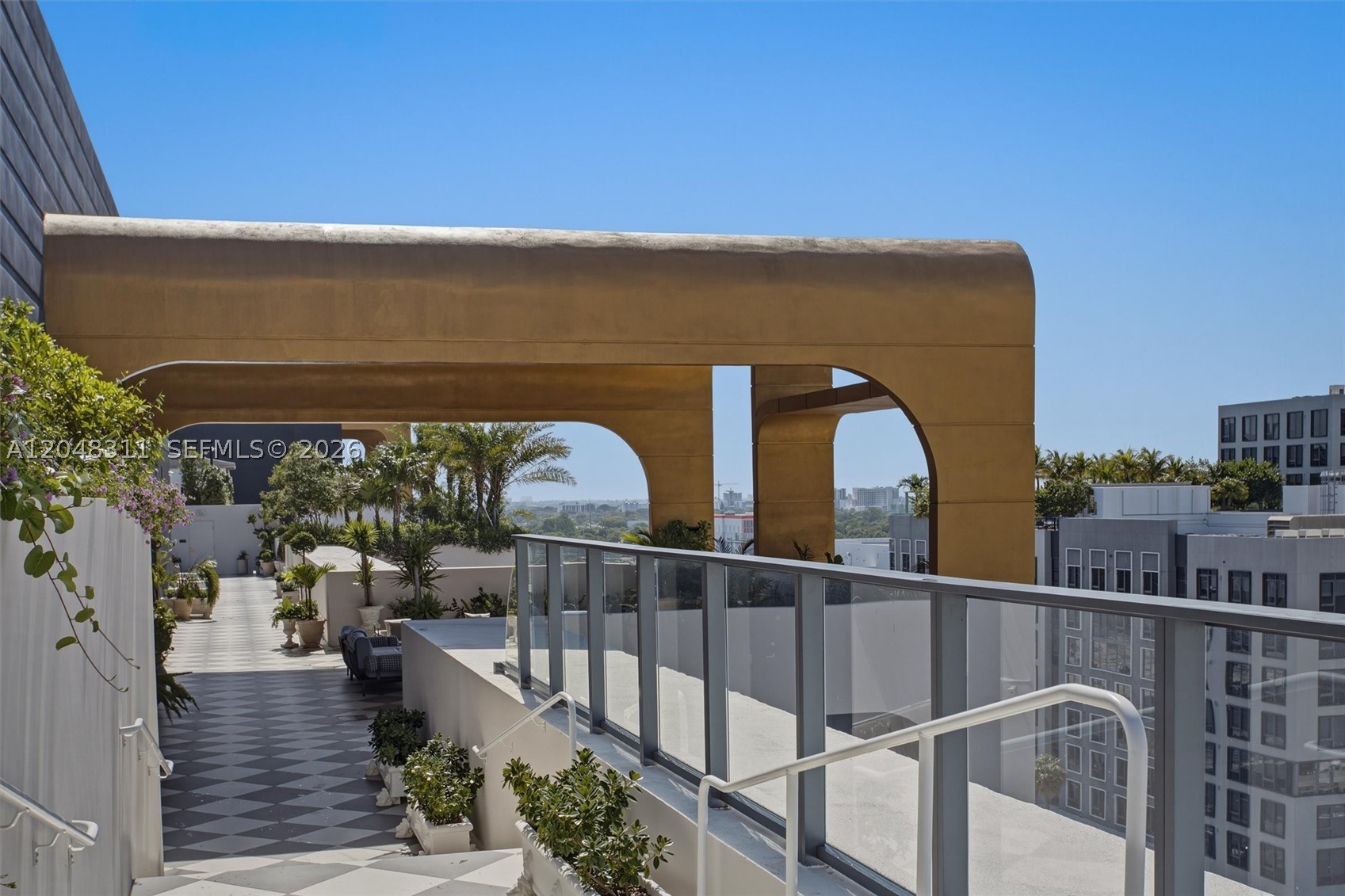 NOMAD RESIDENCES WYNWOOD - Residential Lease