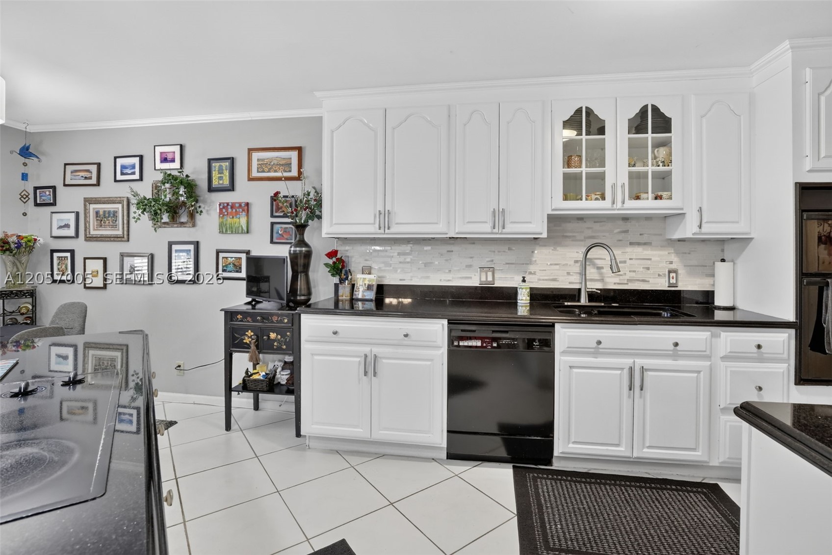 JACARANDA ESTATES CONDO - Residential