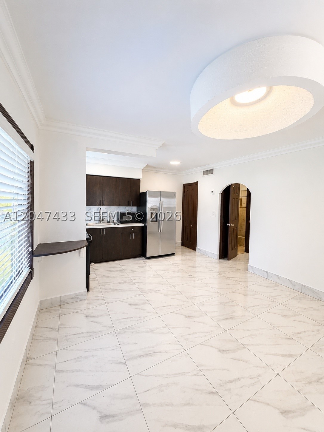 PINE WOOD PK - Residential Lease