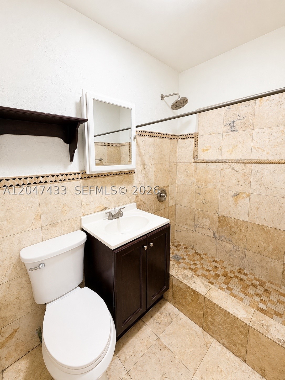 PINE WOOD PK - Residential Lease