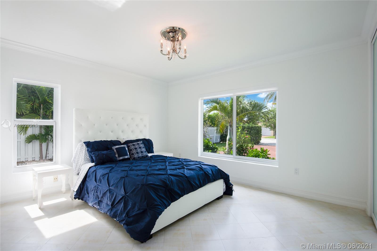 BISCAYNE BEACH-2ND ADDN - Residential