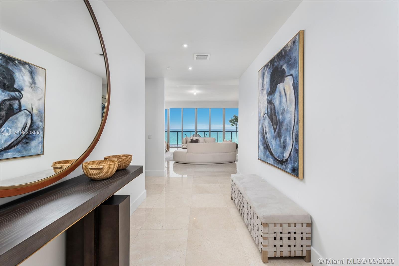 St Regis North Tower - Residential