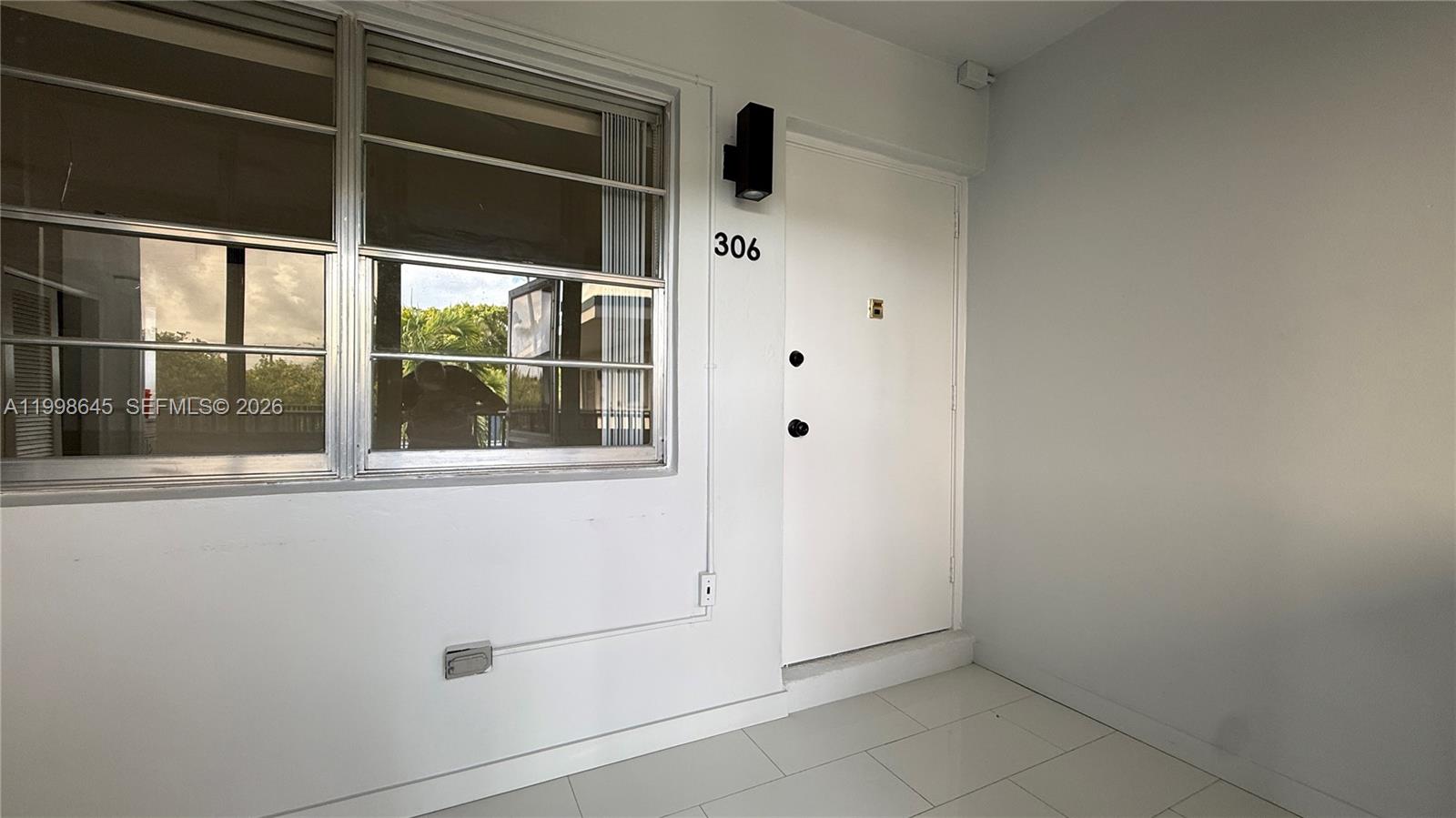 BARCLAY ARMS CONDO - Residential