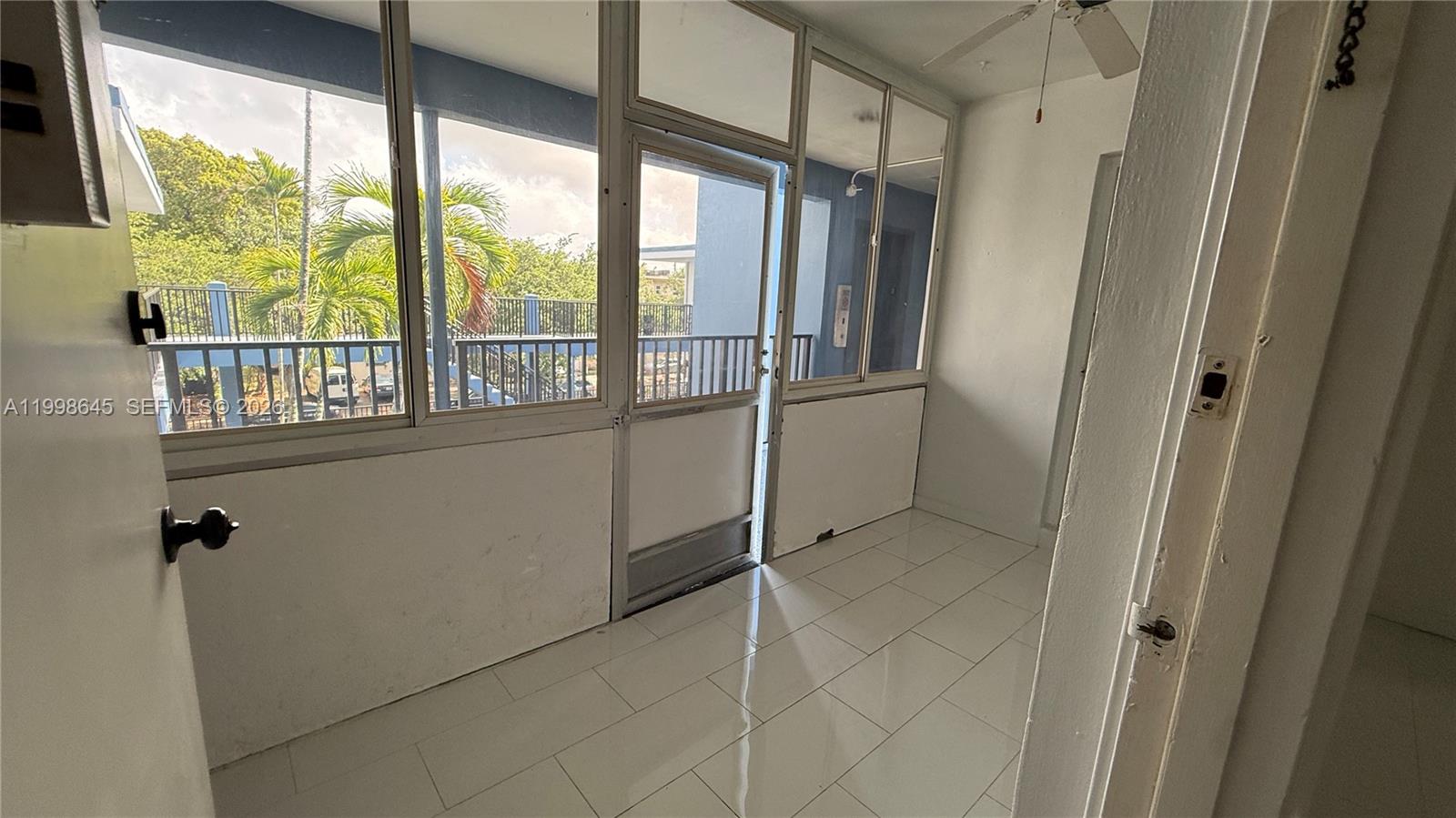 BARCLAY ARMS CONDO - Residential