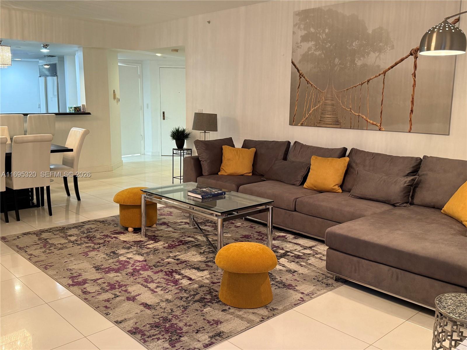 SOLIMAR CONDO - Residential
