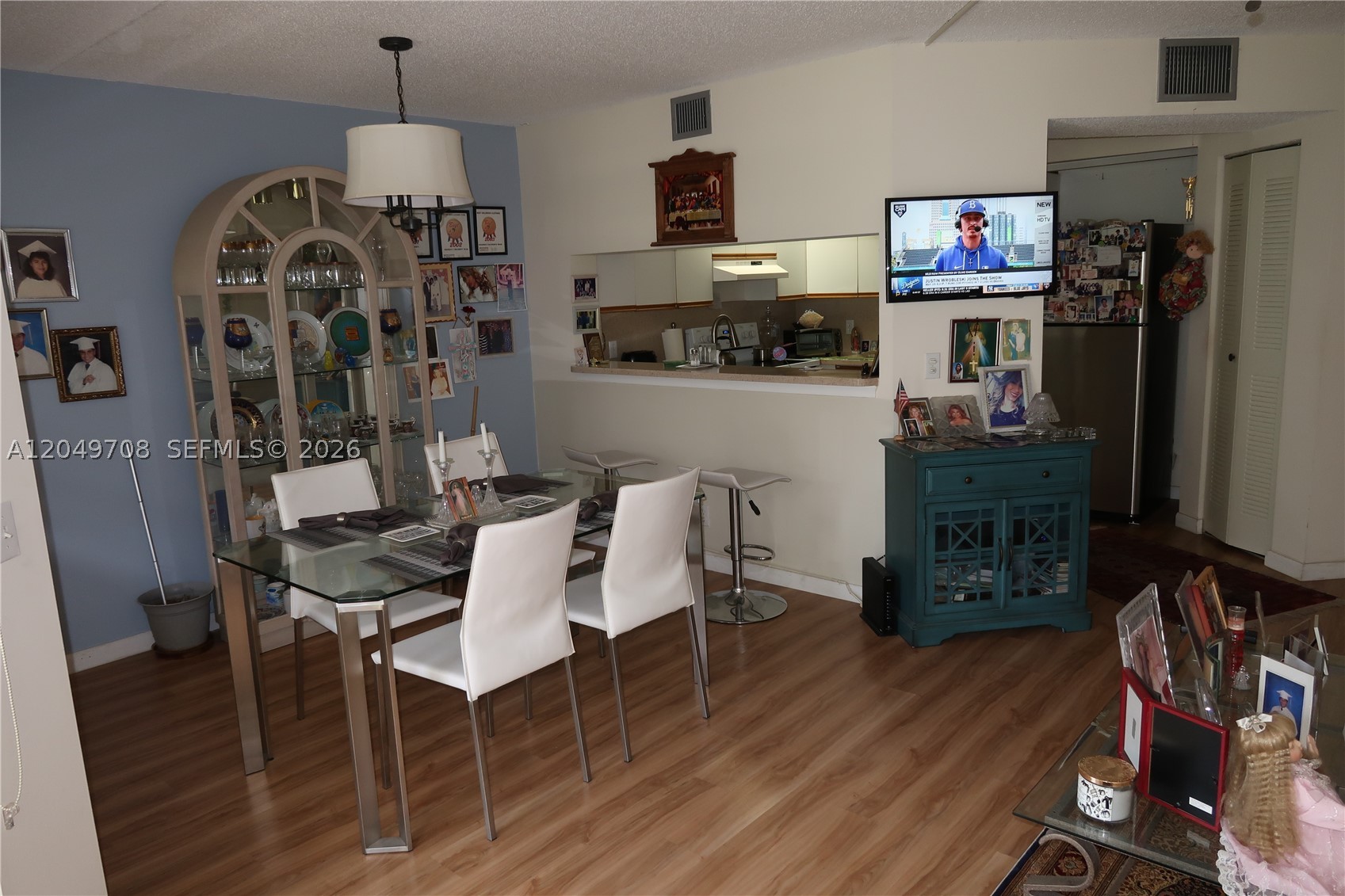 CAMBRIDGE AT CENTURY VILL - Residential