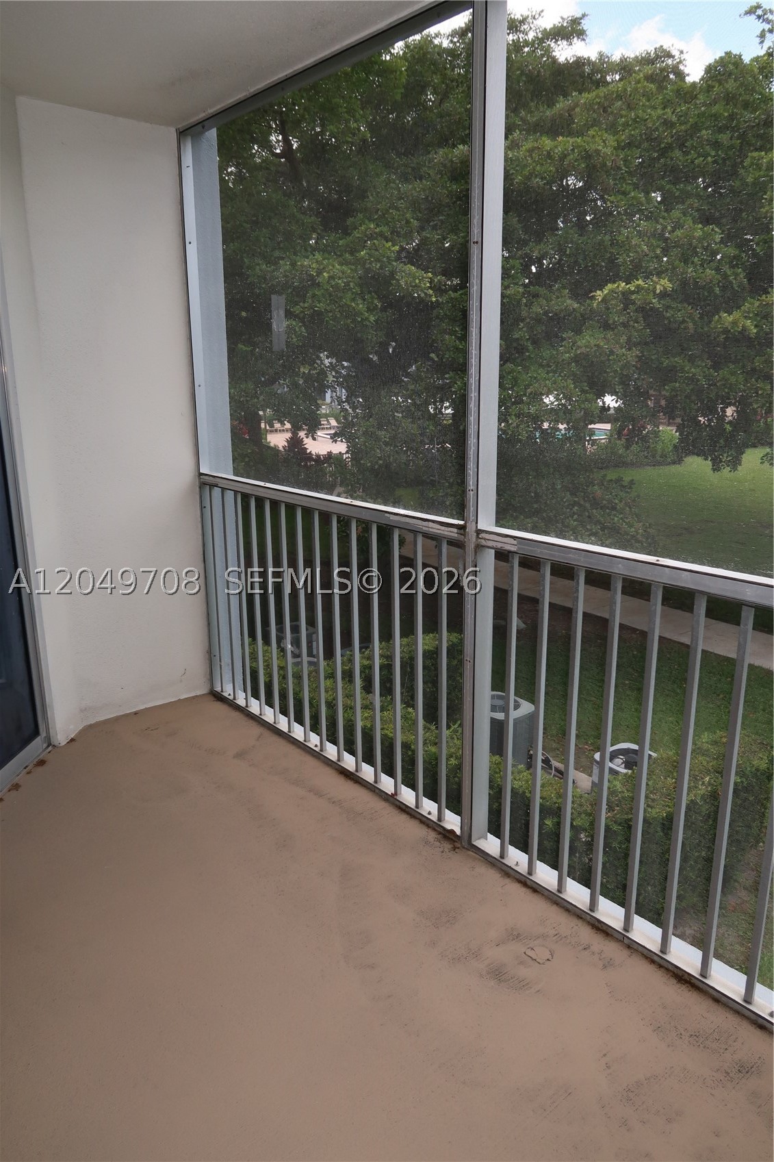 CAMBRIDGE AT CENTURY VILL - Residential