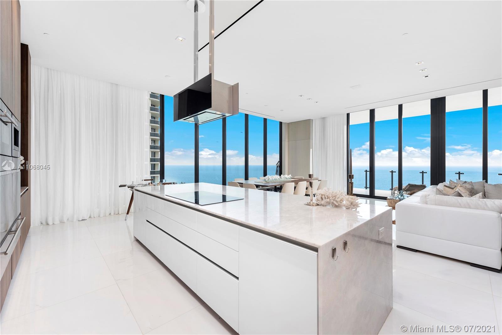 MUSE CONDO - Residential