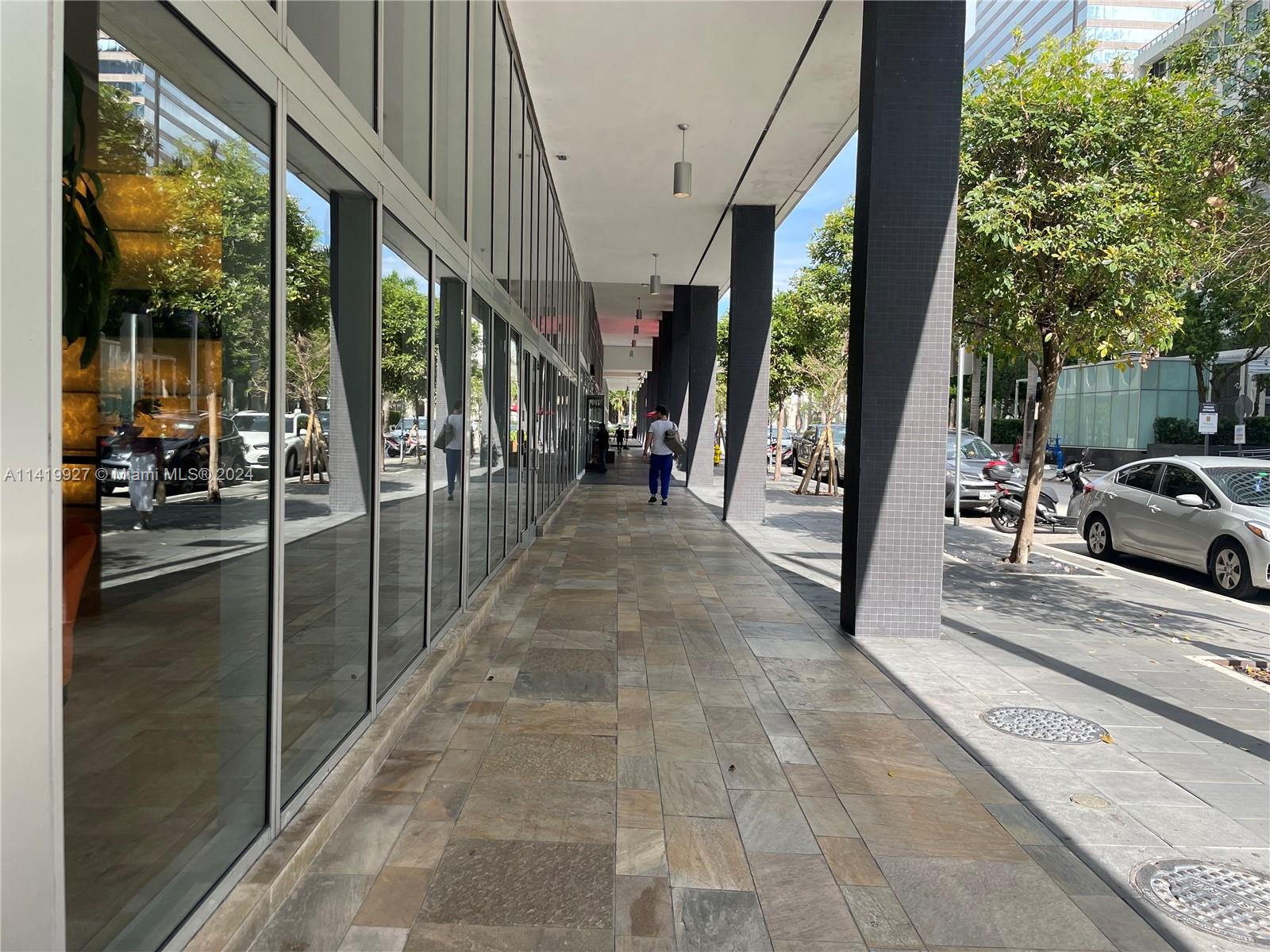 500 BRICKELL WEST CONDO - Residential