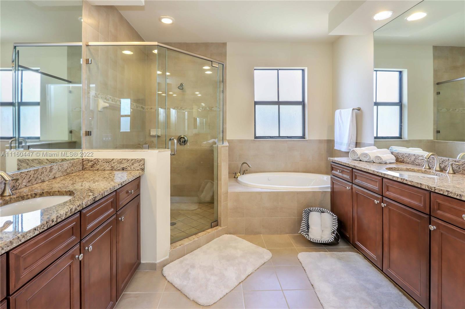 ISLES AT GRAND BAY - Residential Lease