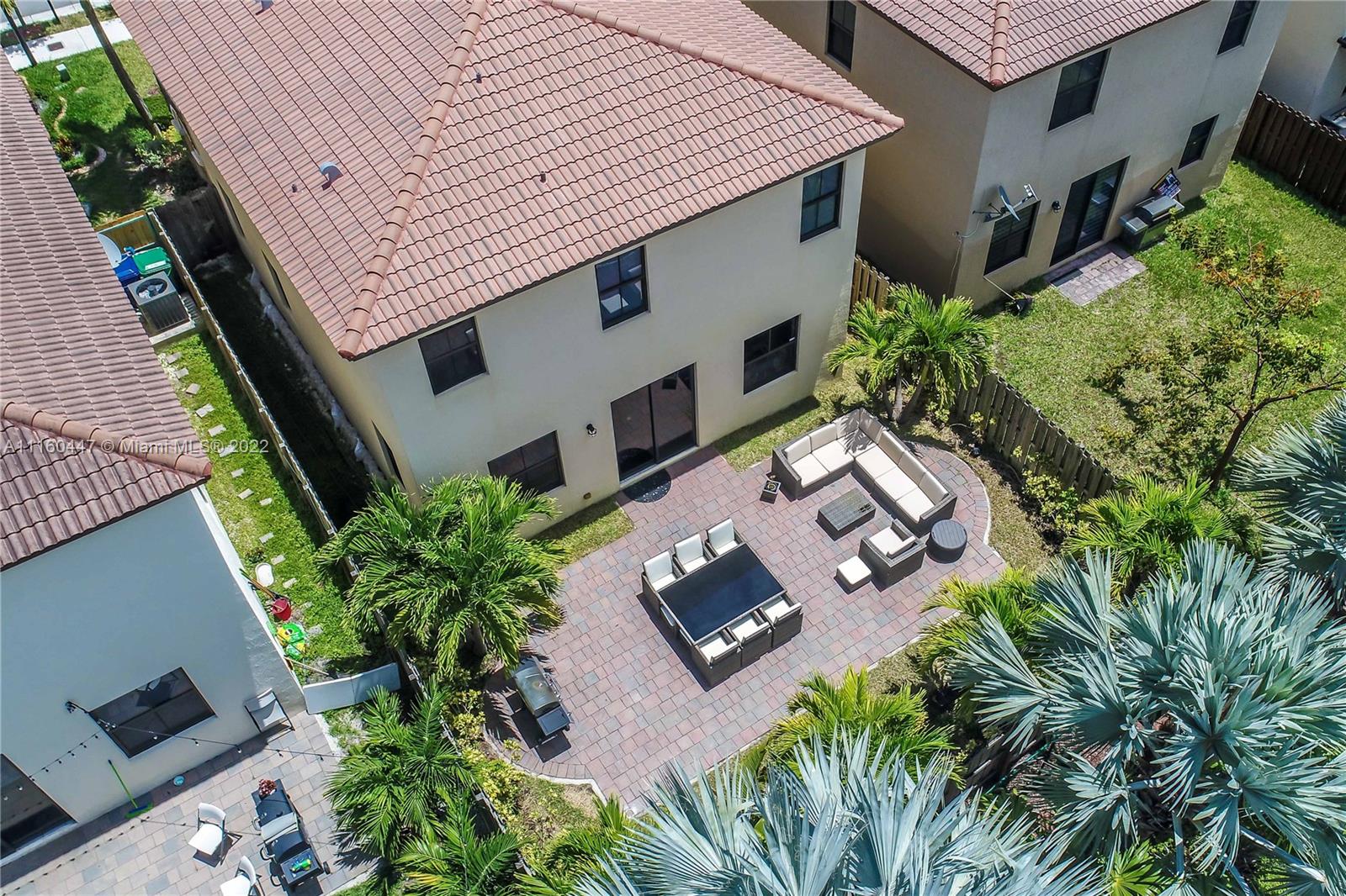 ISLES AT GRAND BAY - Residential Lease