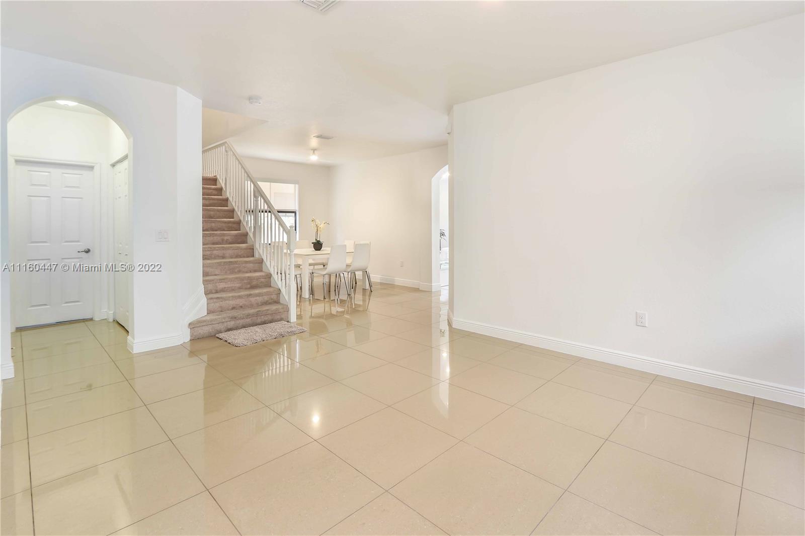 ISLES AT GRAND BAY - Residential Lease