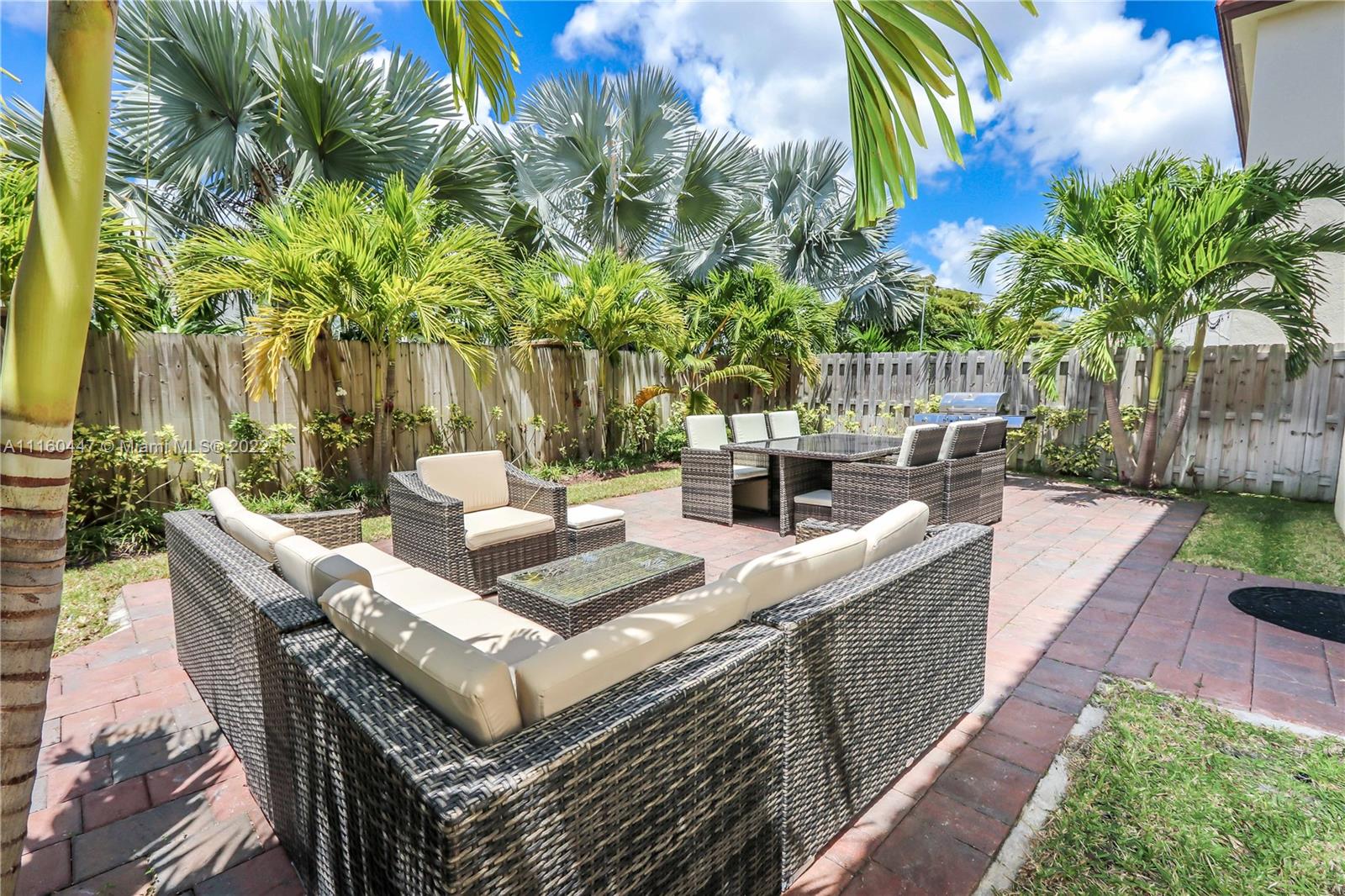 ISLES AT GRAND BAY - Residential Lease