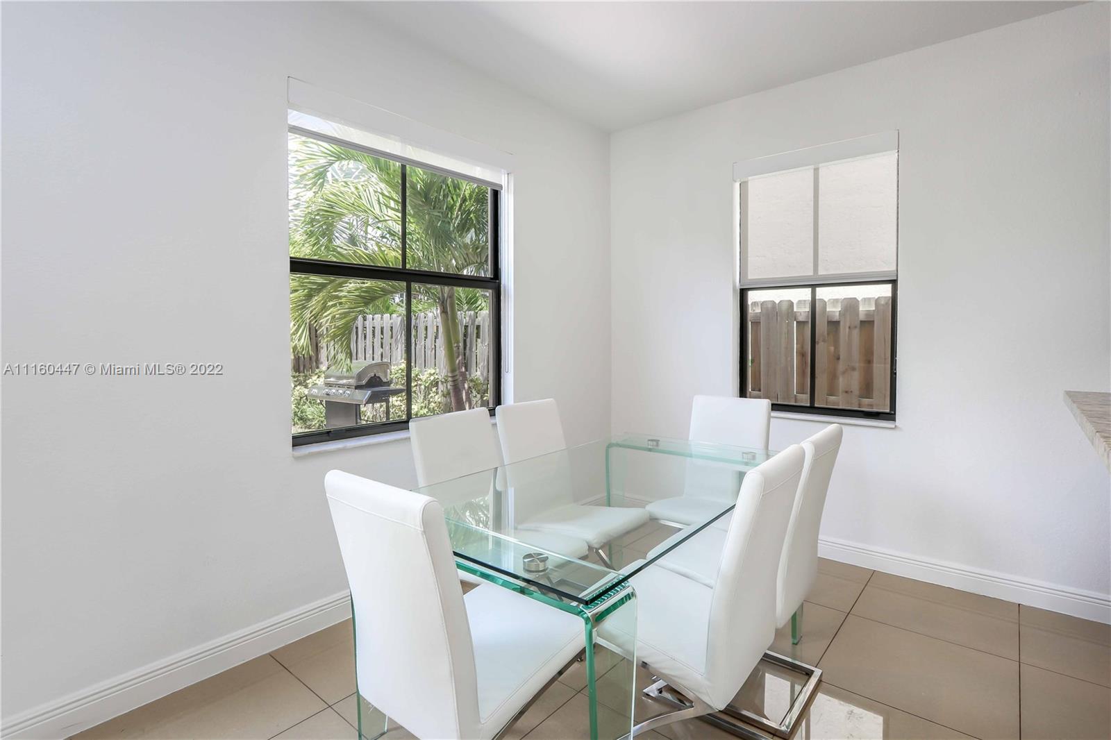 ISLES AT GRAND BAY - Residential Lease