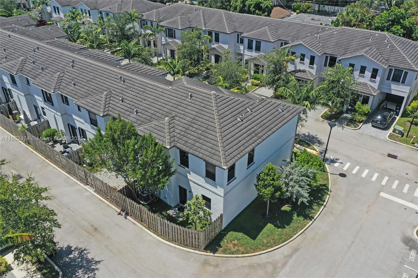 The Edge on 15th - Residential