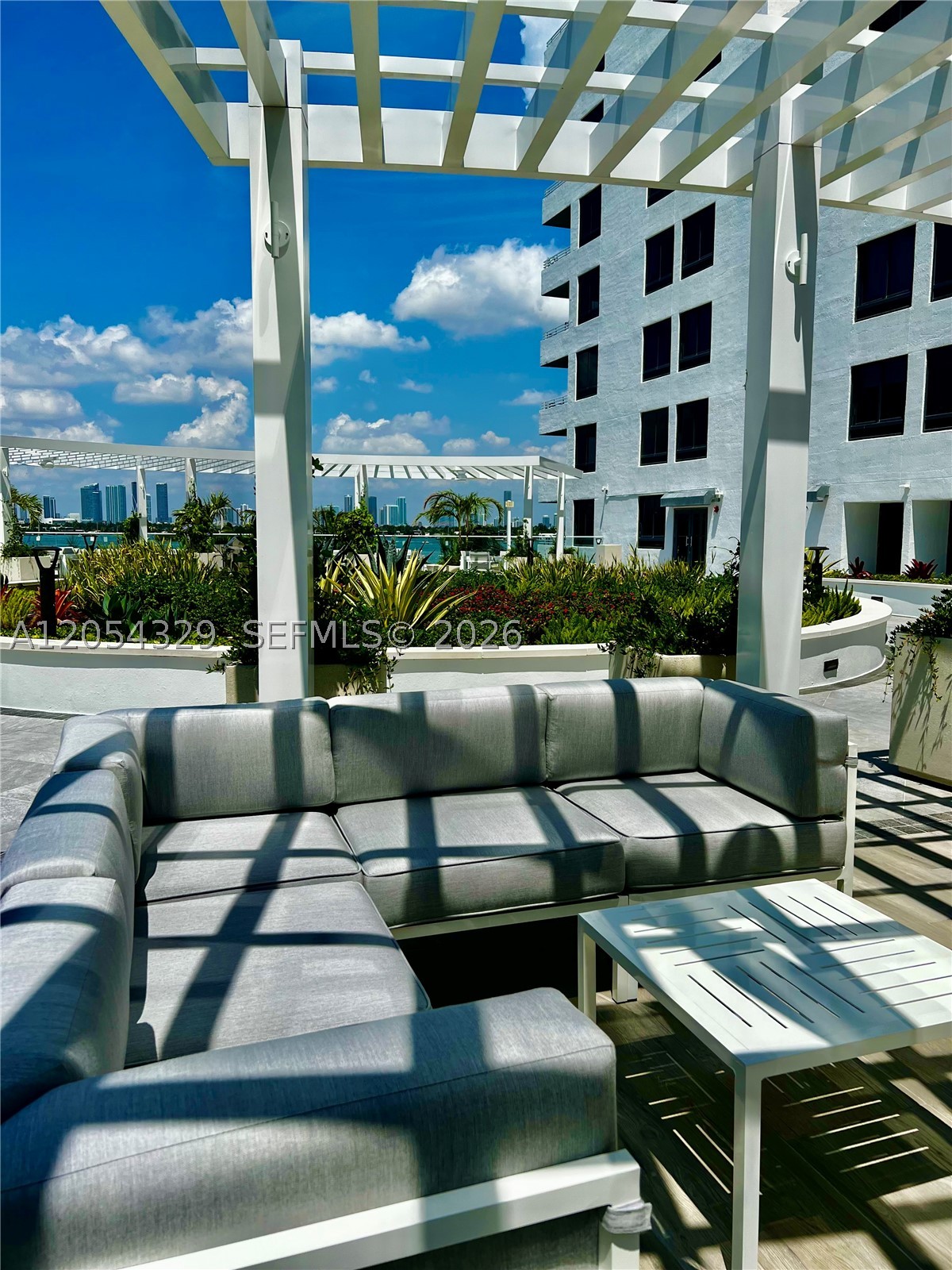 THE WAVERLY AT SOUTH BEAC - Residential Lease
