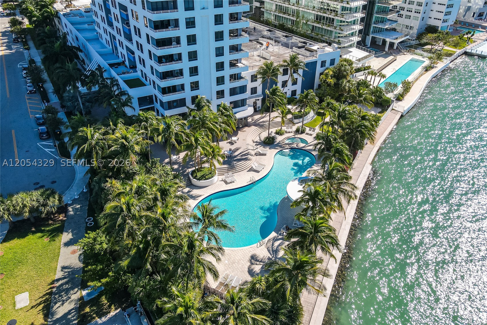 THE WAVERLY AT SOUTH BEAC - Residential Lease