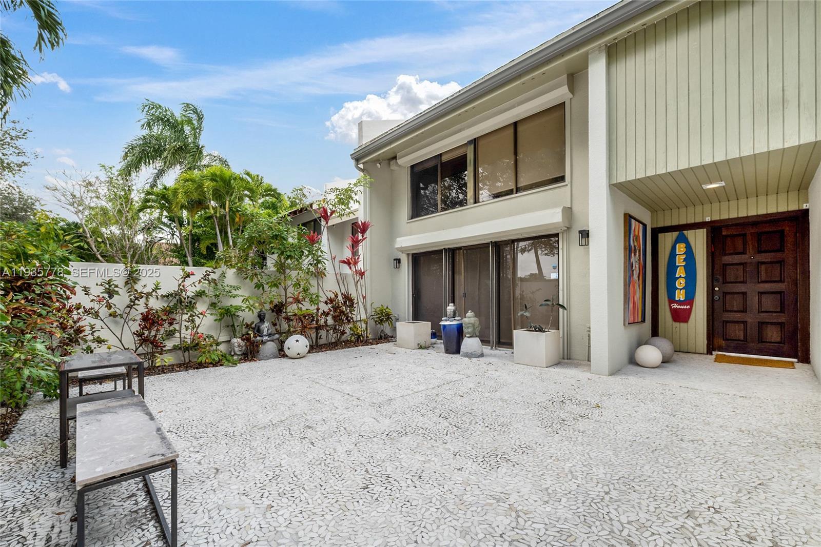 BANYANS OF SOUTH MIAMI CO - Residential