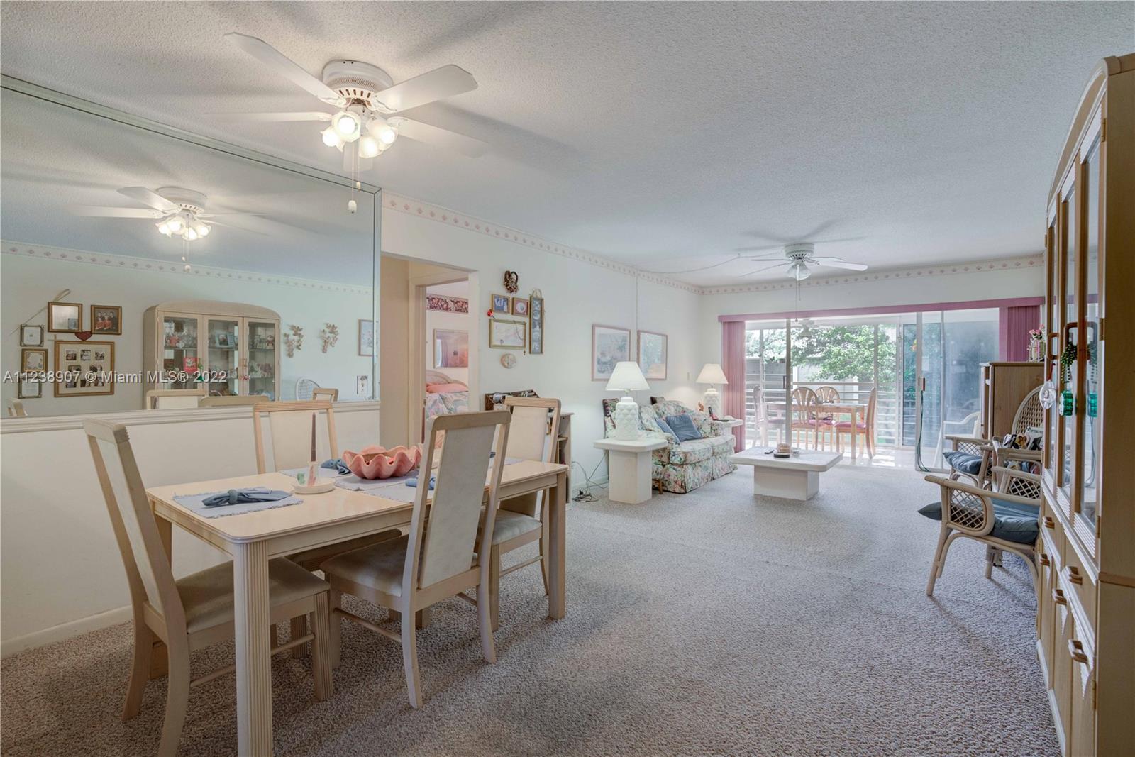 TEQUESTA GARDEN CONDO 1 - Residential