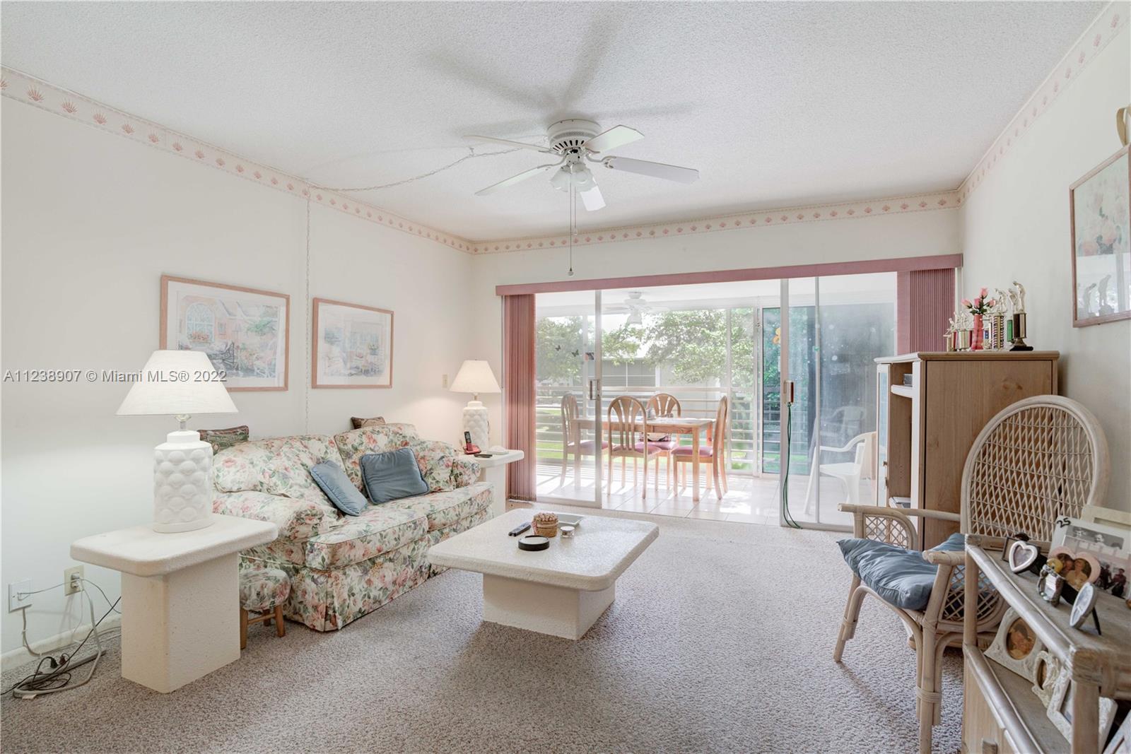 TEQUESTA GARDEN CONDO 1 - Residential