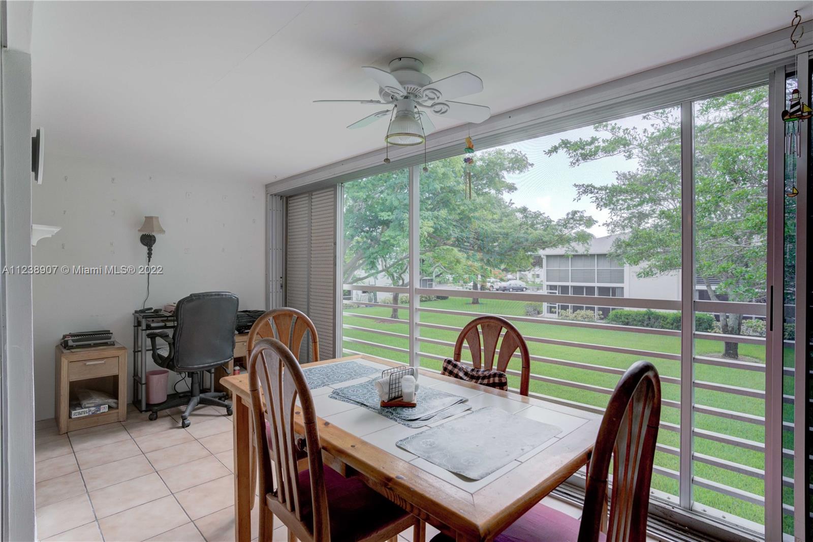 TEQUESTA GARDEN CONDO 1 - Residential