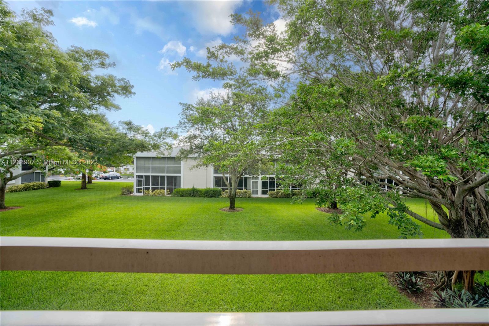 TEQUESTA GARDEN CONDO 1 - Residential