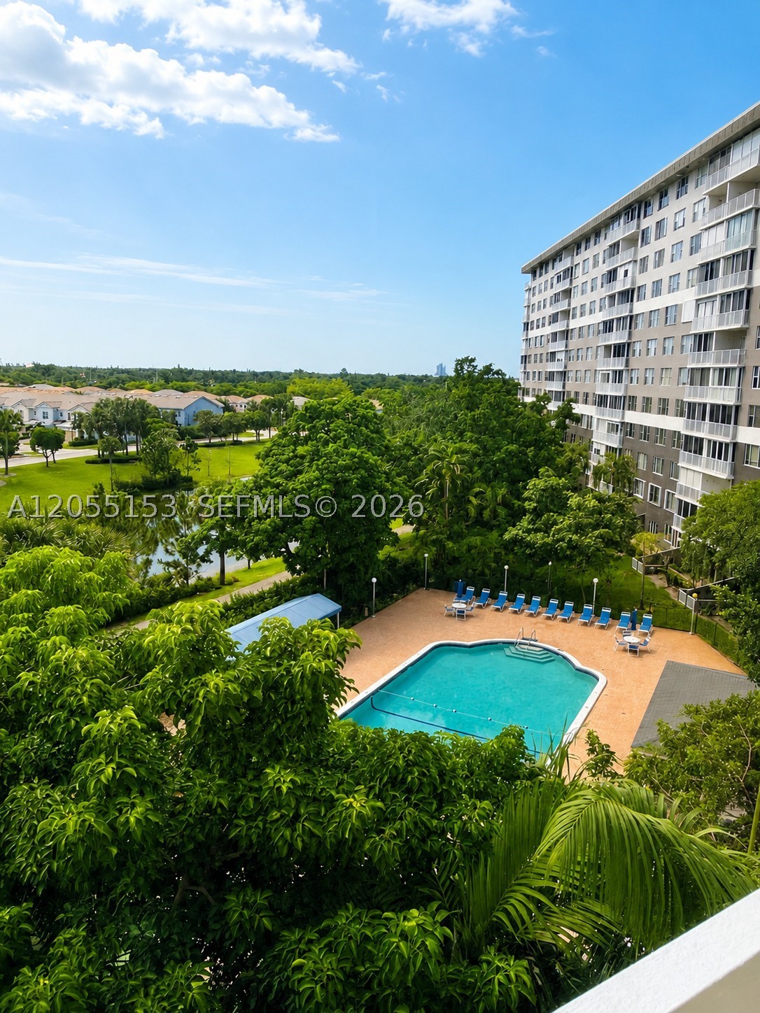 HILLCREST EAST NO 26 COND - Residential