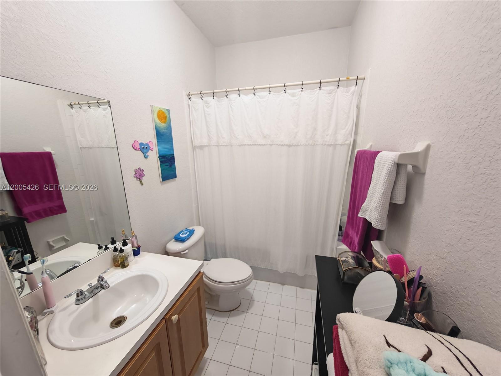 OLD BISCAYNE VILLAS CONDO - Residential