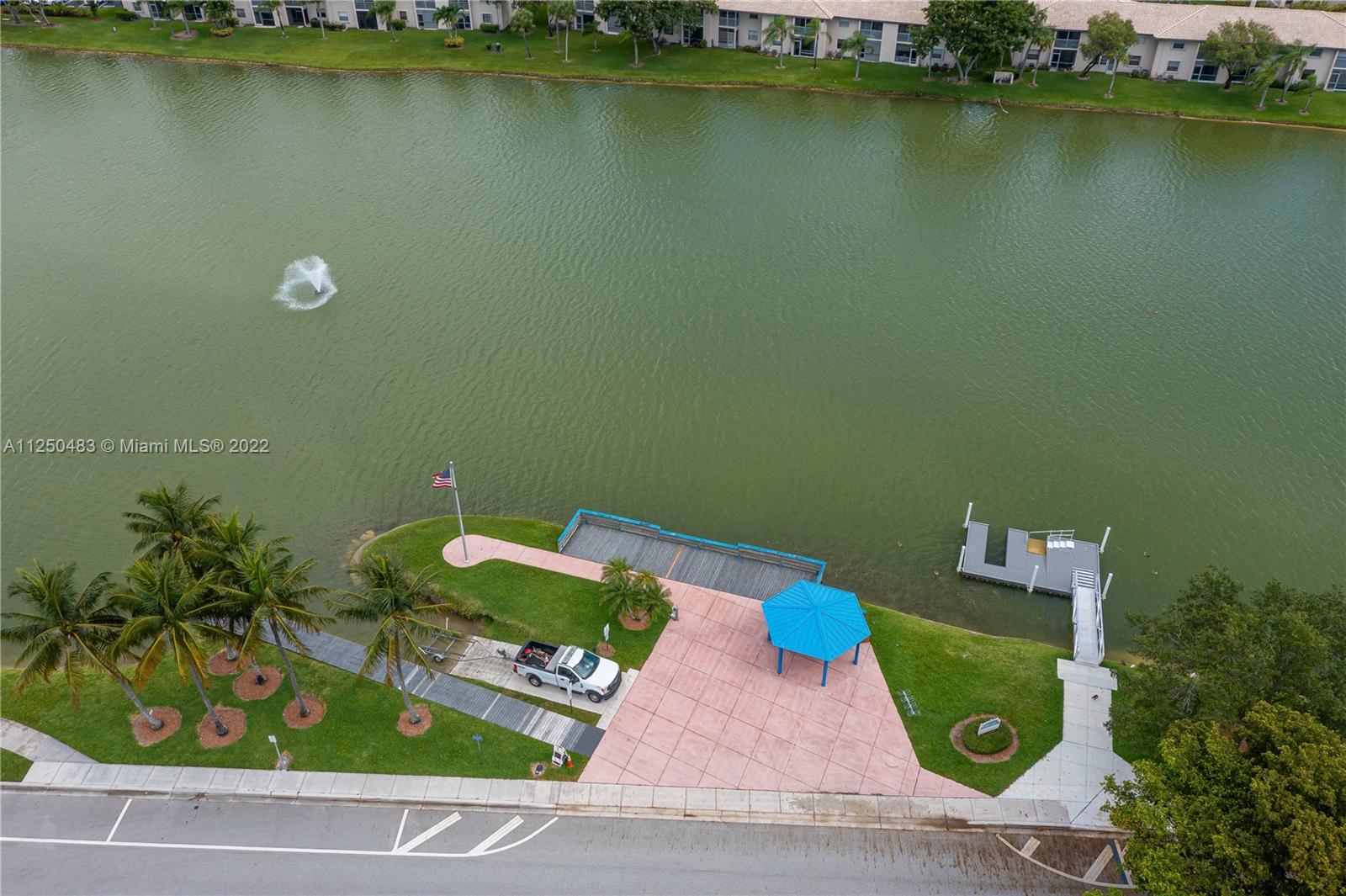 VIEWPOINTE CONDO - Residential