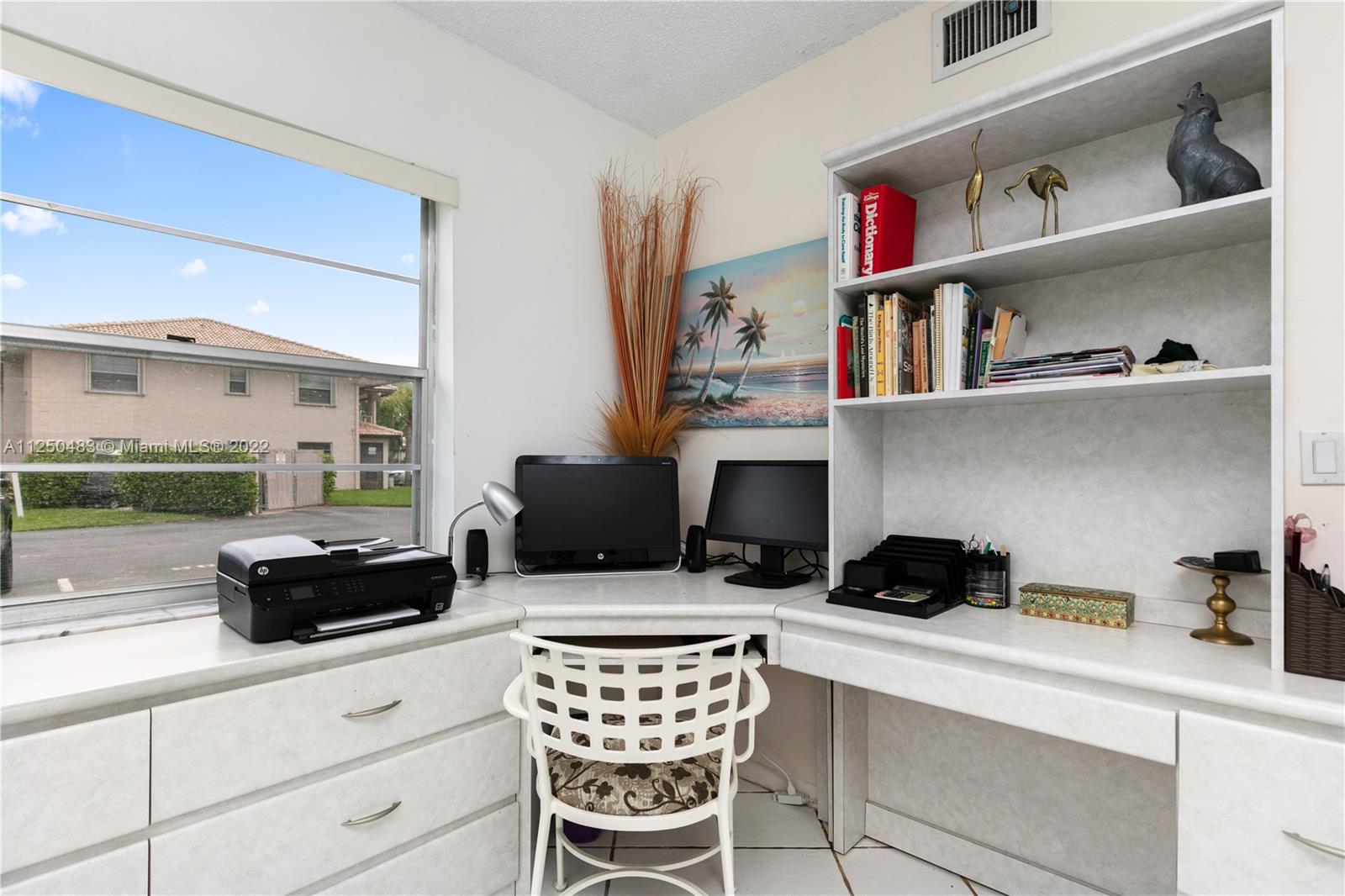 VIEWPOINTE CONDO - Residential