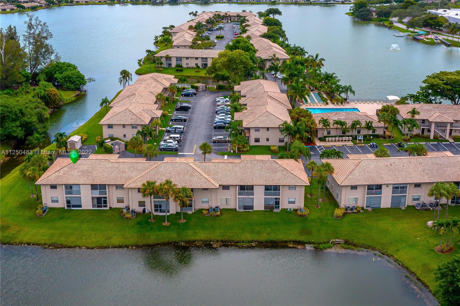 VIEWPOINTE CONDO - Residential