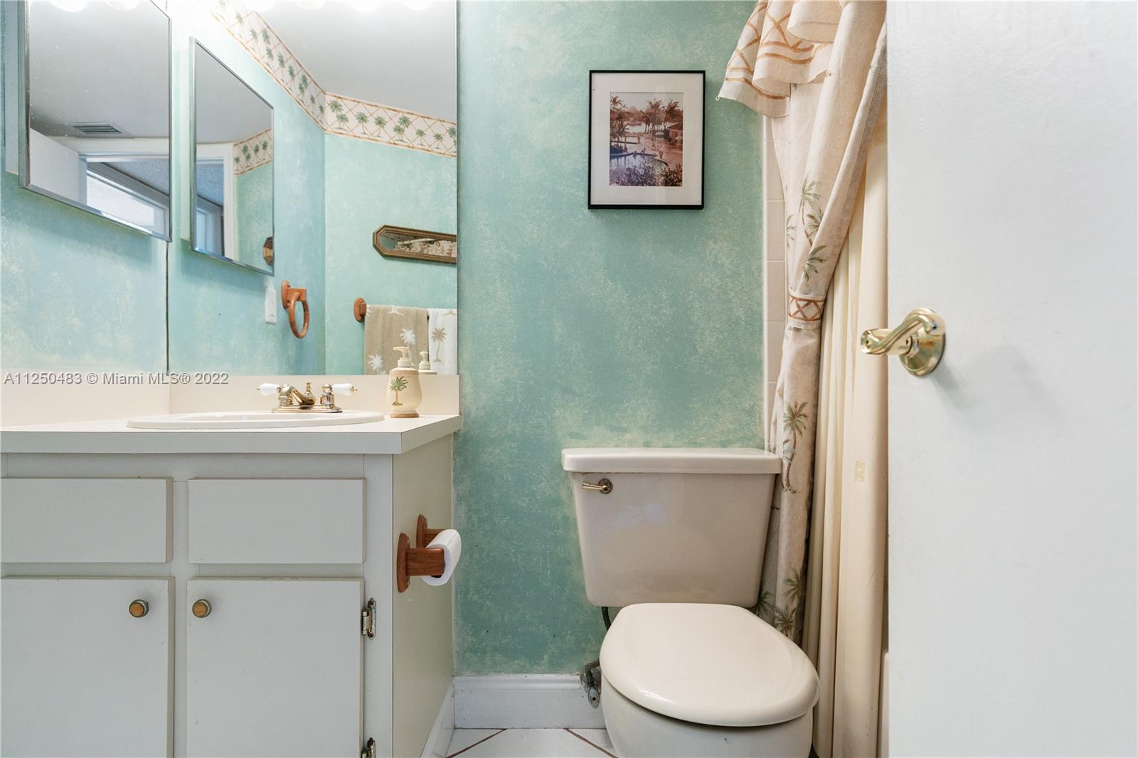 VIEWPOINTE CONDO - Residential