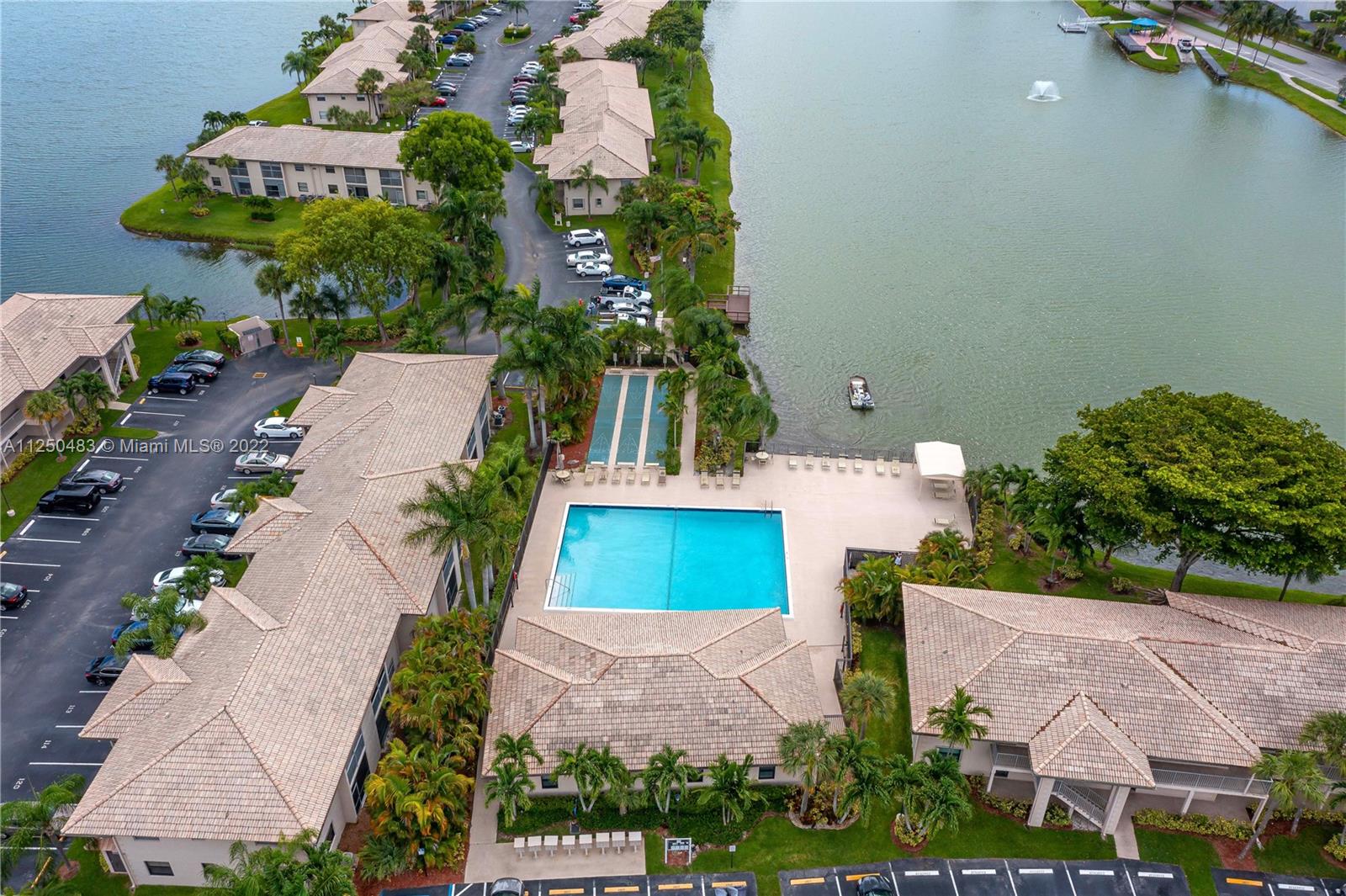 VIEWPOINTE CONDO - Residential
