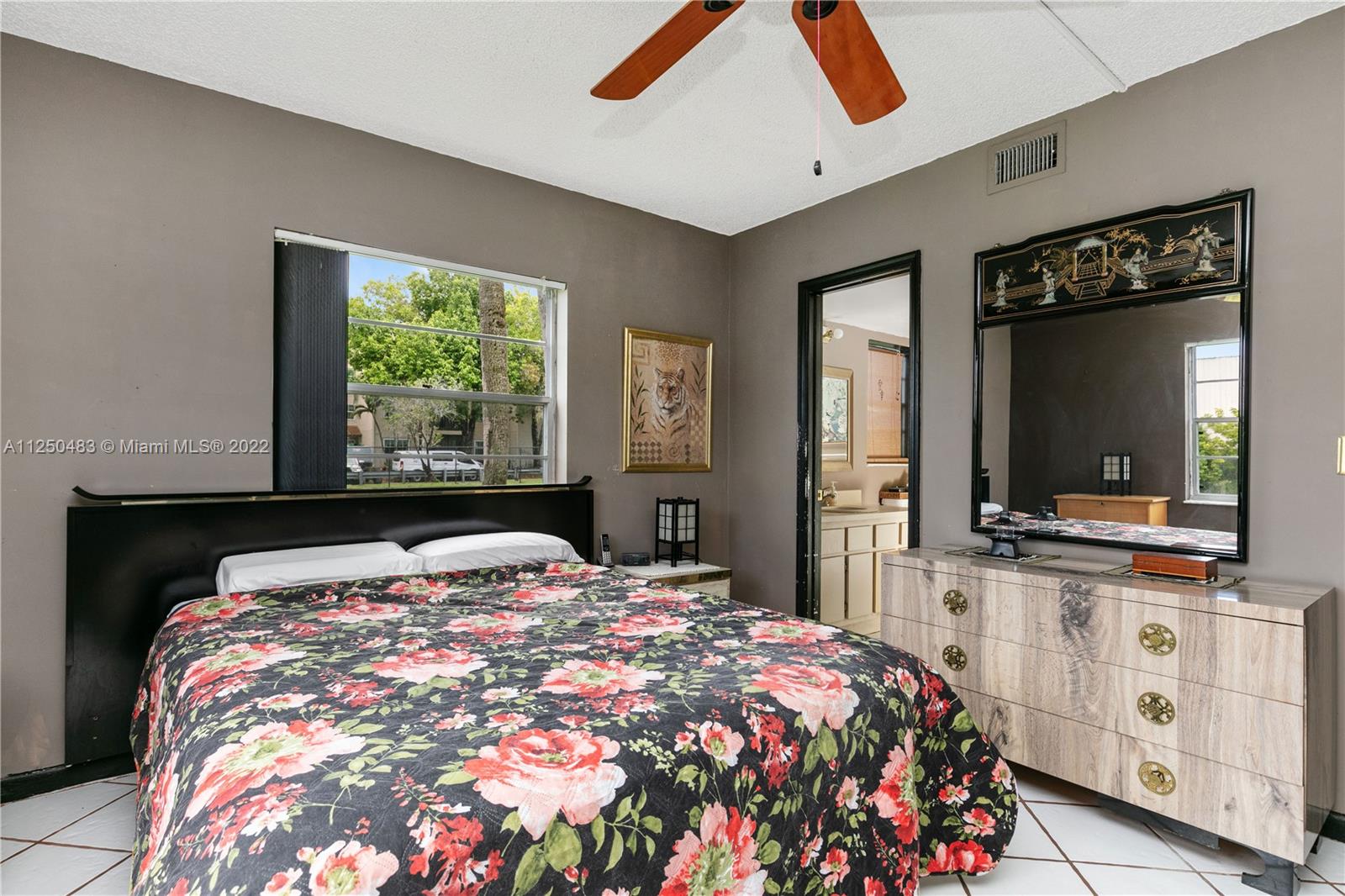 VIEWPOINTE CONDO - Residential
