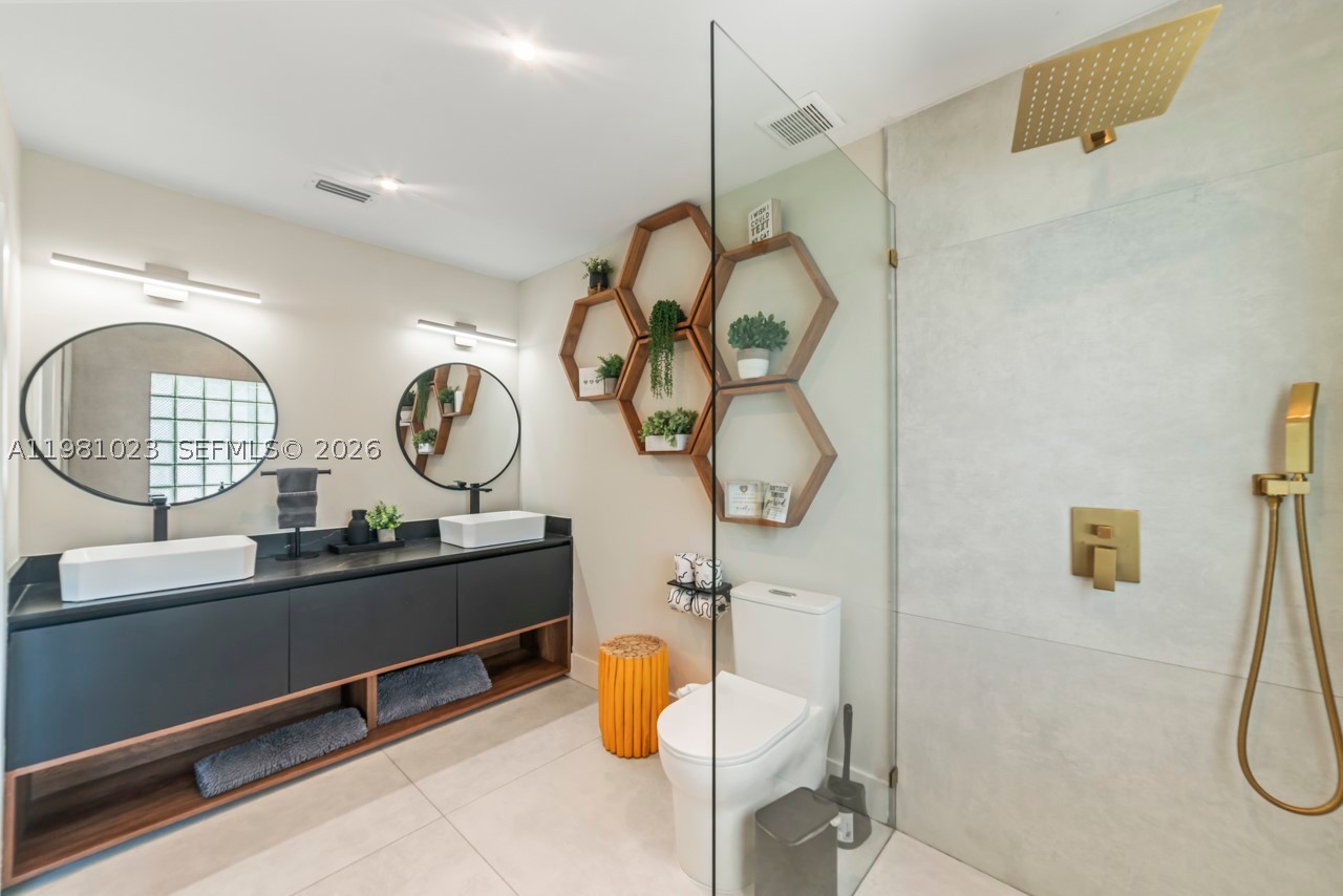 LIMEWOOD GROVE - Residential